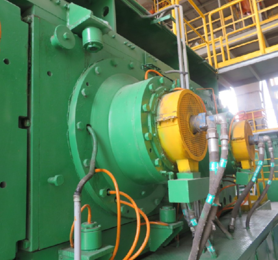 Cement plant roller press lubrication upgrade, automatic lubrication system installation, using U.LUBE high-performance bearing grease, U.LUBE team on-site service